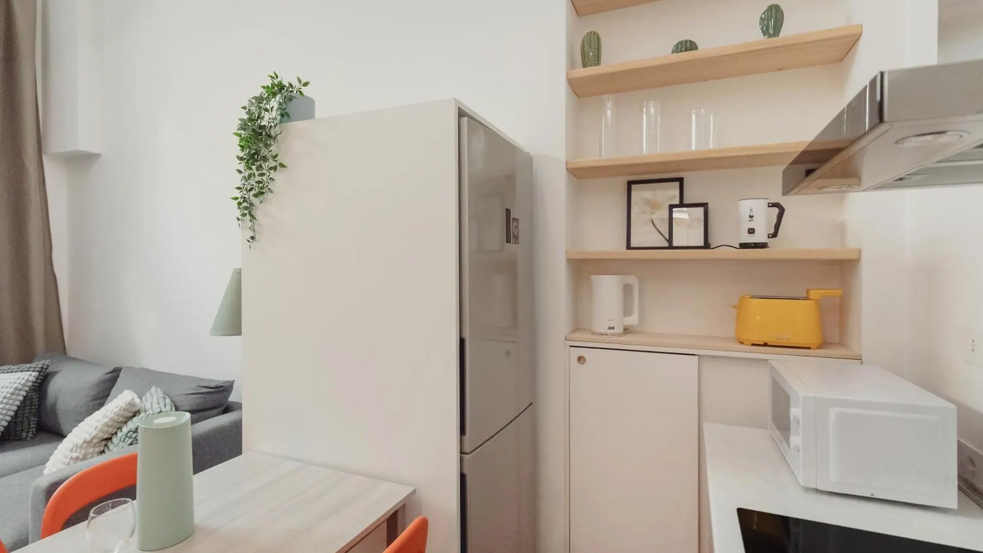Gohost - Lovely Loft In The Heart Of Milan 0*,  Italy