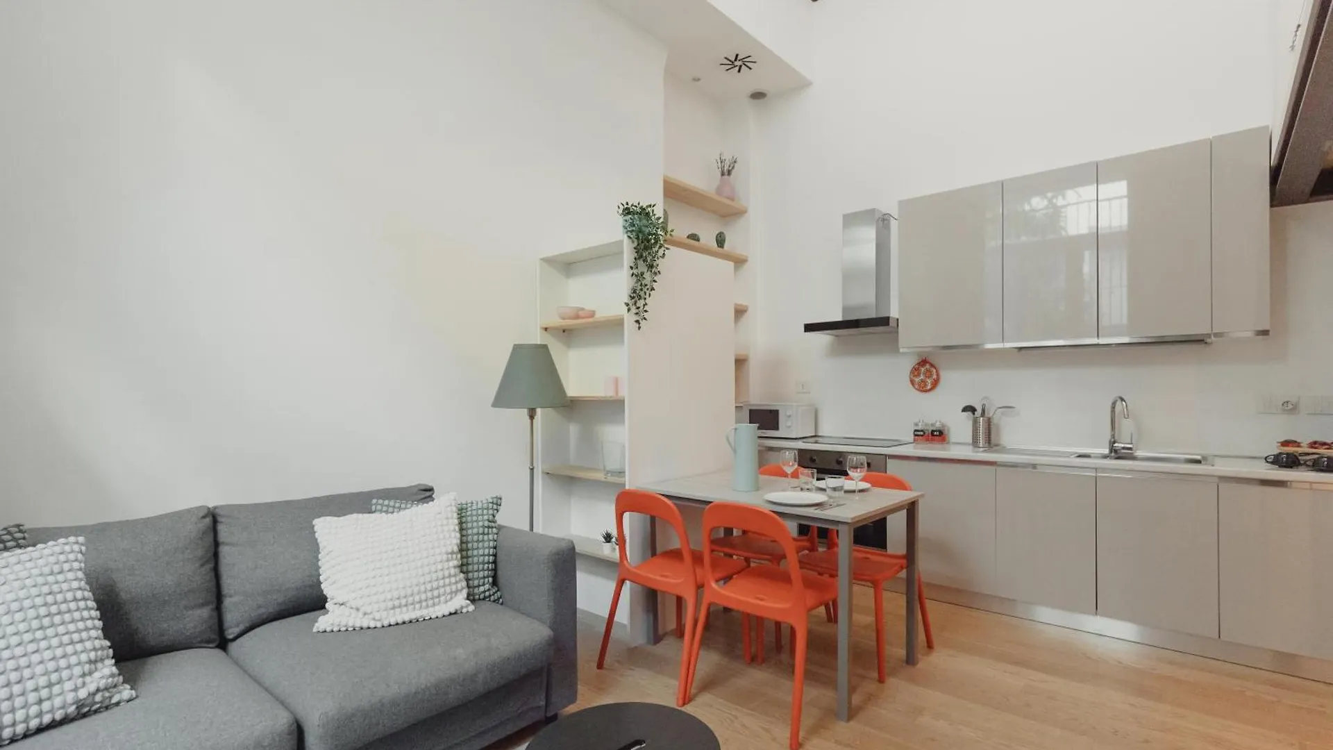 Apartment Gohost - Lovely Loft In The Heart Of Milan